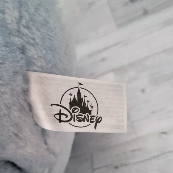 Baby Dumbo Disney Plush 13 - Picture 6 of 7